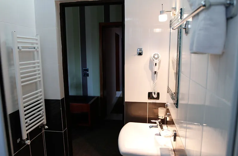 ****  Bel Conti Hotel Shkallnur Albania